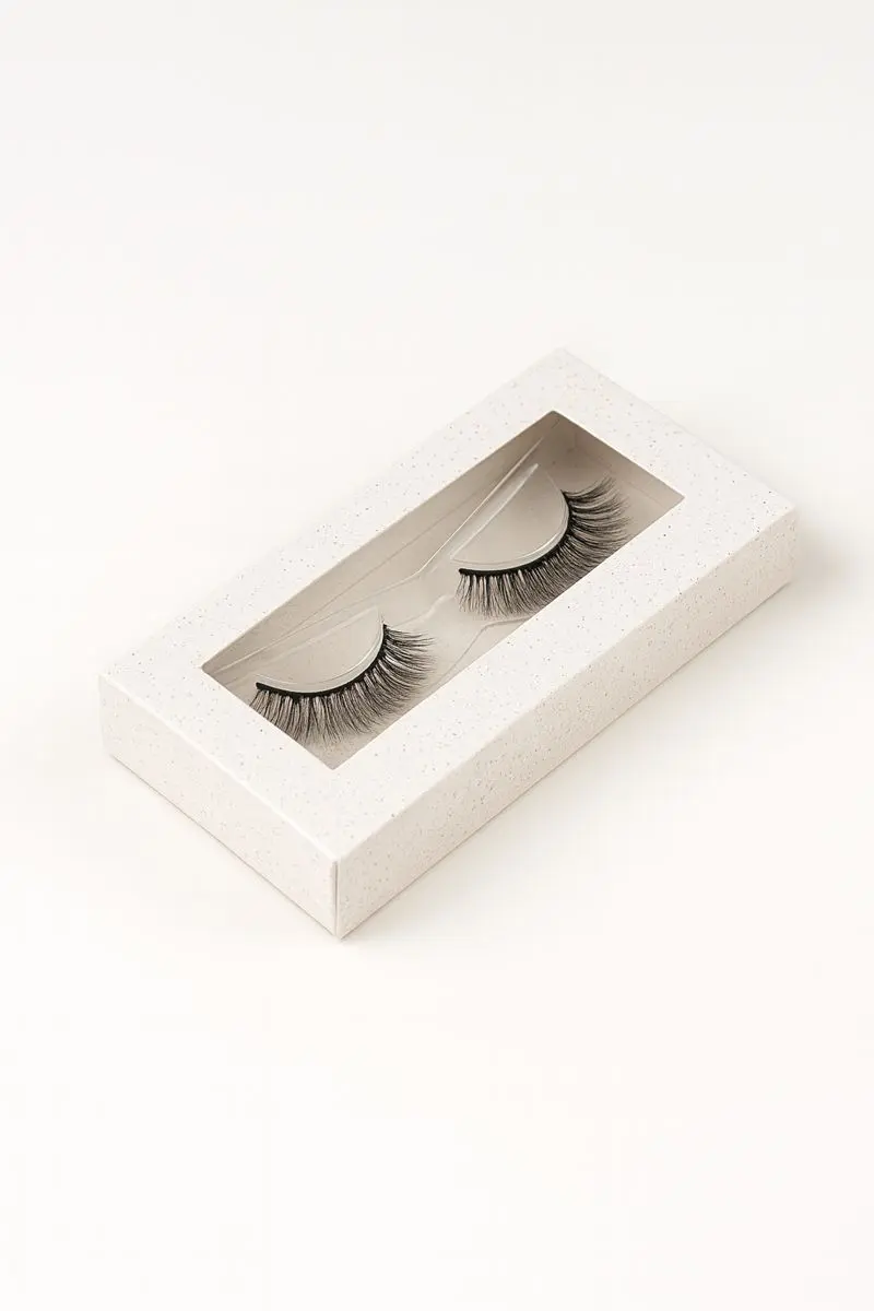 Custom Printed Eyelash Boxes 3 plain while lash box with window cutout